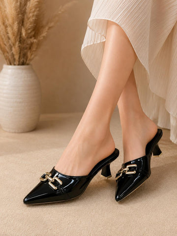 Aurelia Black